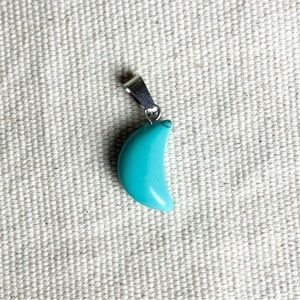 🍒 5 for $11 Blue Howlite crescent moon pendant